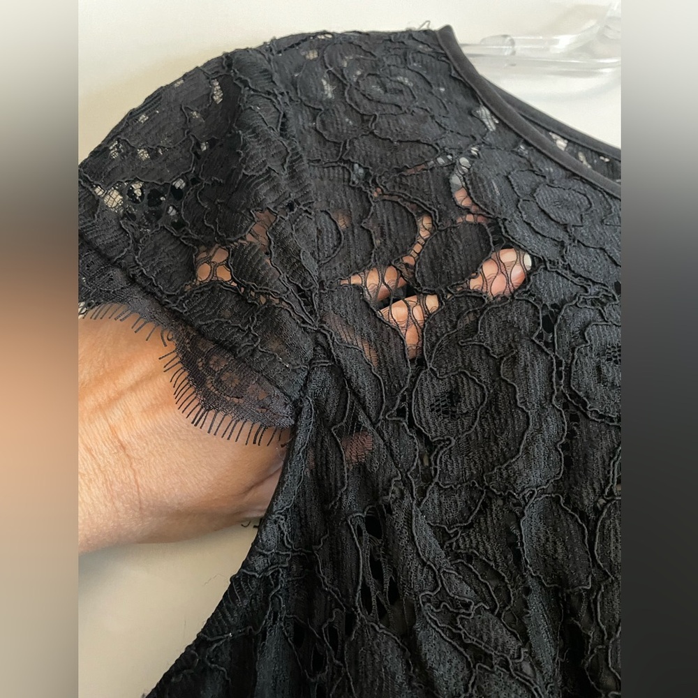 New! Adrianna Papell Black Lace Midi Dress